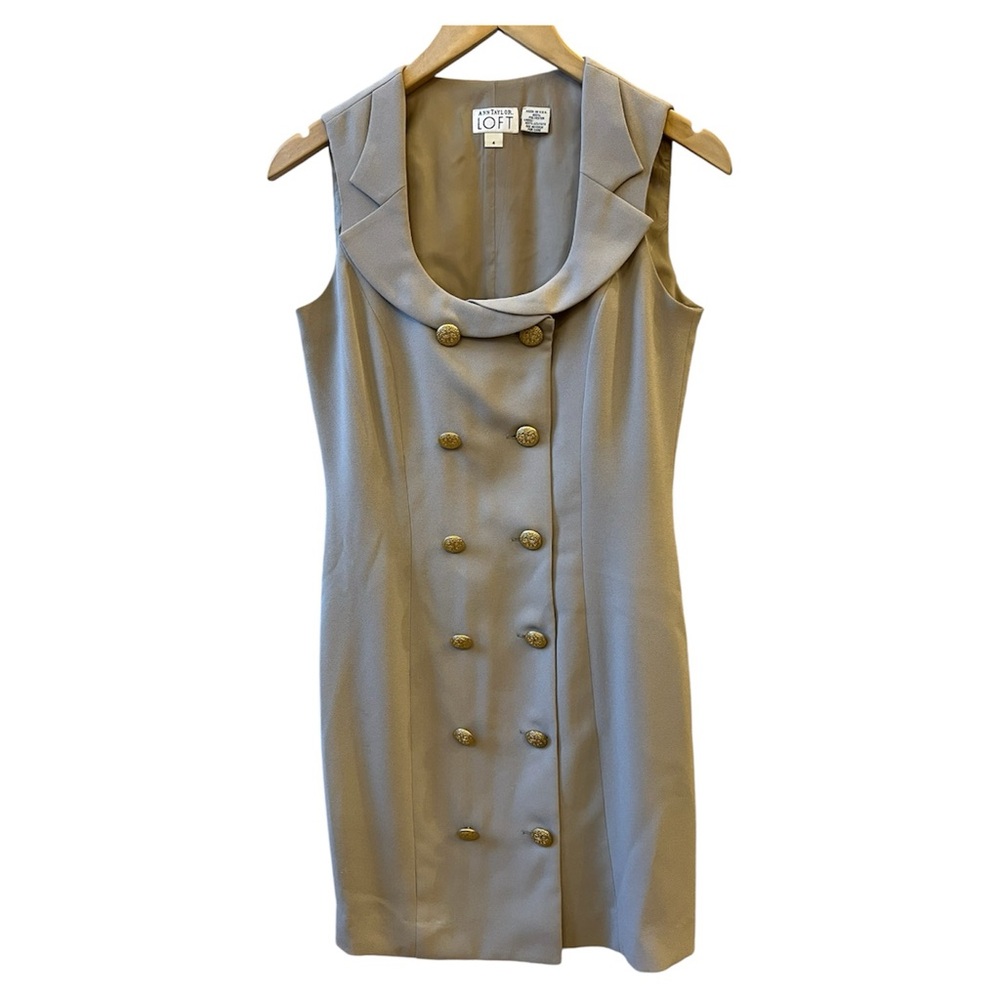 LOFT dress khaki beige tan double breasted button round neck crepe lined size 4